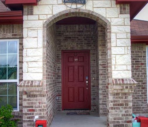 4th image of 3076 Royal Crest Dr
