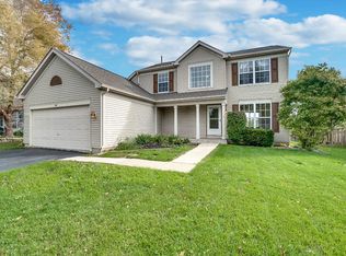 621 Indian Trail Rd, Antioch, IL 60002