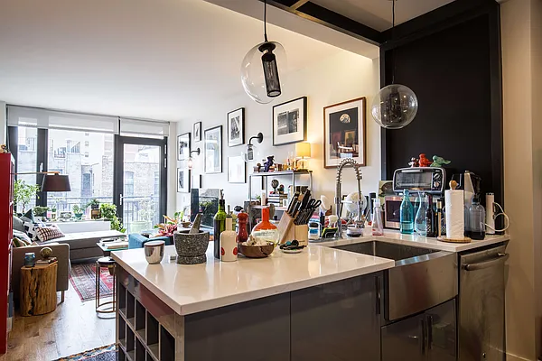 Rented by Nooklyn NYC LLC | media 4