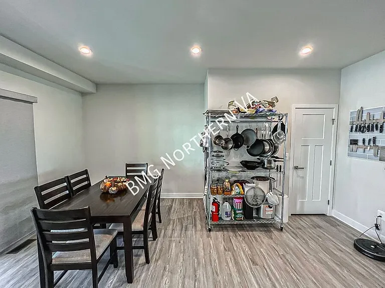 7731 Blackburn Ridge Dr — Photo 12