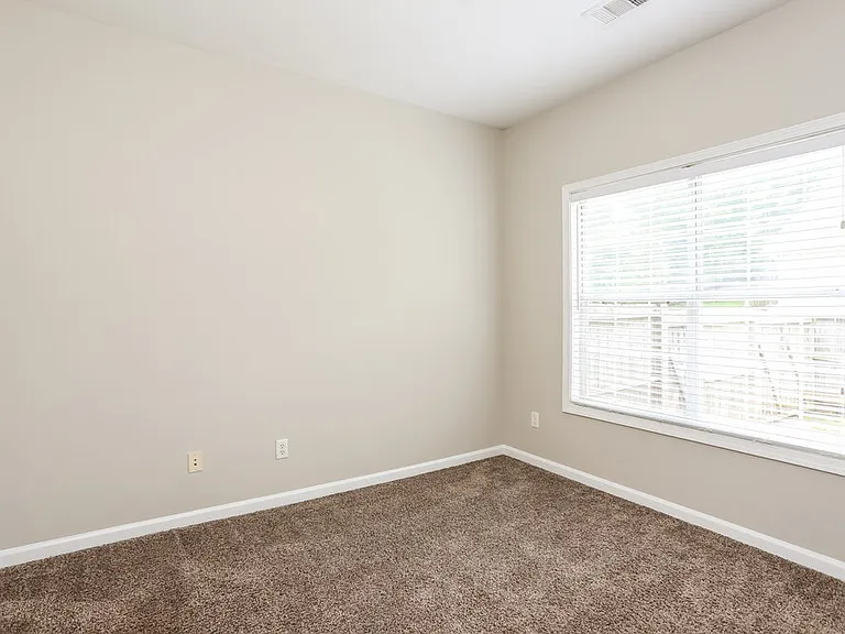 8 Arendt Park Ln — Photo 14