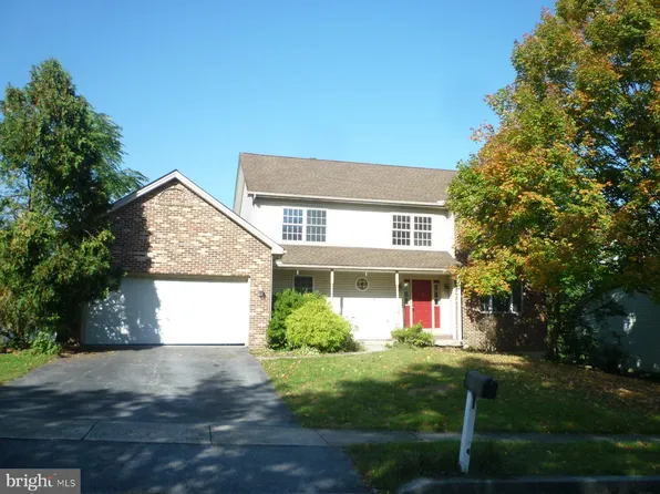 104 Tupelo St, Harrisburg, PA 17110