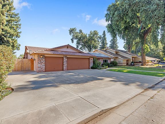 4th image of 15116 Lipson Street