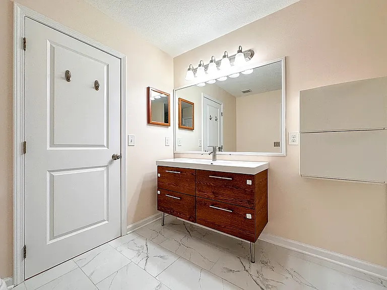 3801 Dowitcher Ln — Photo 14