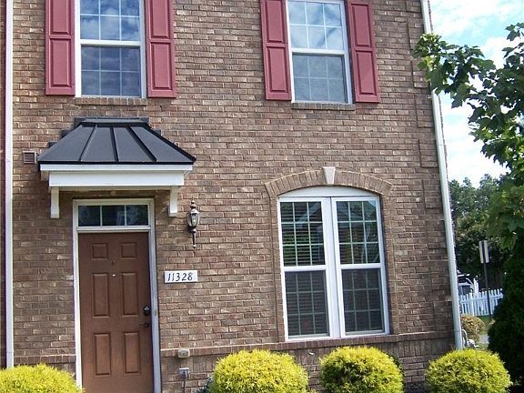 2nd image of 11328 Sadler Walk Ln