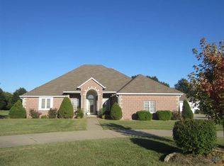 1306 N Vansant Rd, Clinton, MO 64735