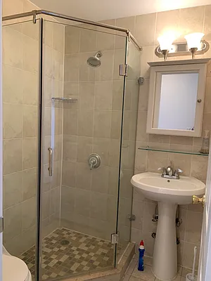 Sold by Azimuth Realty Corp | media 3