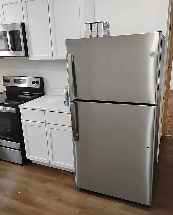 1st image of 715 Park Ave #717