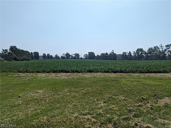 5th image of 2450 Edwards Rd