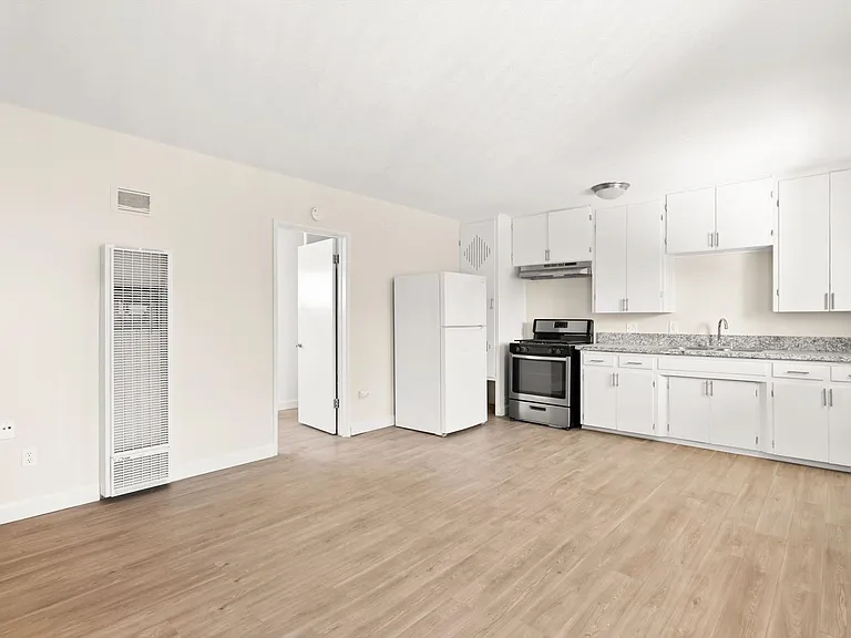 Park Village Apartment Homes- Riverside, CA — Photo 31