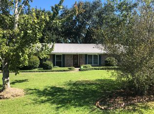96 Bayou Cir, Gulfport, MS 39507