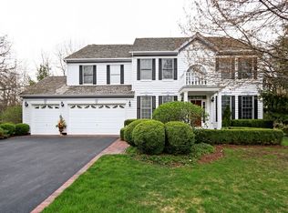 28647 Isleworth Ct, Lake Bluff, IL