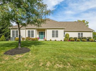 1162 Durham Ct, Victor, NY 14564