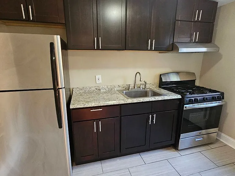 Michael Manor Apartment Homes — Photo 34
