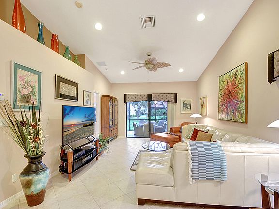 5th image of 12067 Napoli Lane