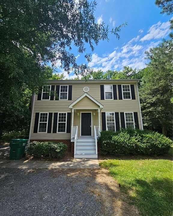1st image of 3820 Pinewood Glen Ln