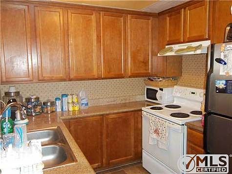 5th image of 432 Edgehill Ln Unit 27