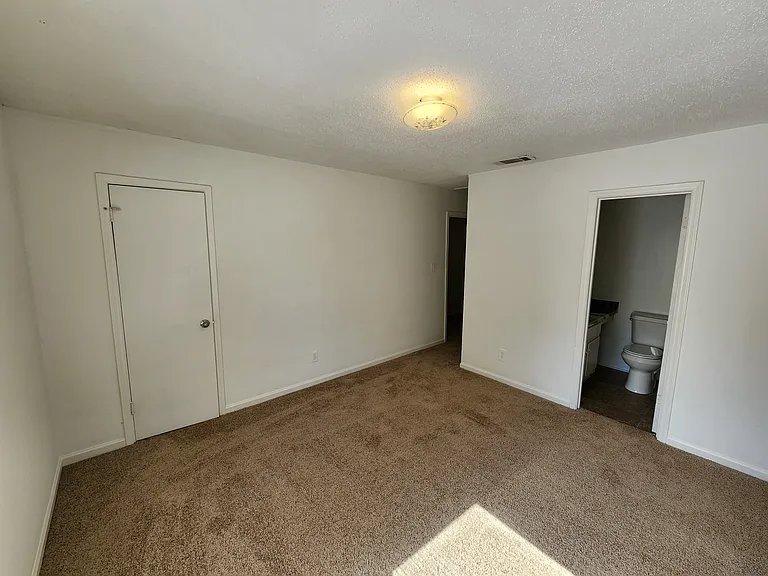 6399 Baker Ct #C-1 — Photo 7
