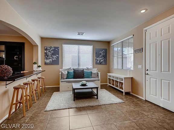 5th image of 5518 Crescent Valley St
