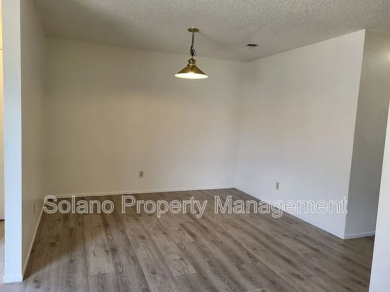 818 E Tabor Ave #8 — Photo 3