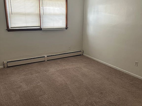 2nd image of 110 Lemans Dr #2