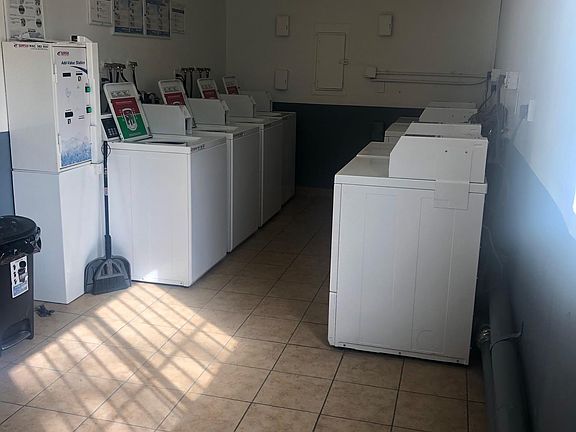 4th image of 7528 Simpson Ave #305