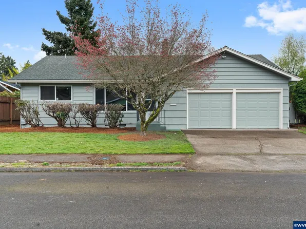 2532 Honeysuckle Way NE, Salem, OR 97301
