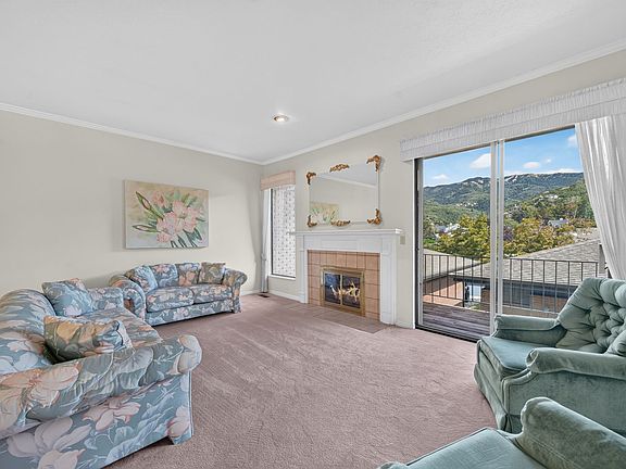5th image of 2009 Ridgewood Way
