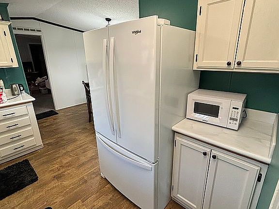 5th image of 1006 S Dayton Pl Unit 89