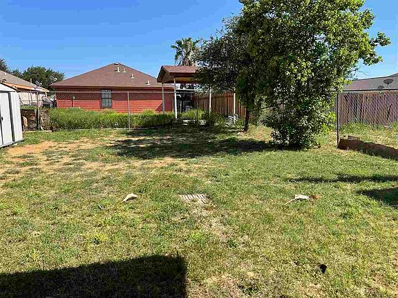 3rd image of 217 Lipan Dr