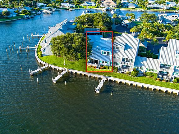 2nd image of 201 Spyglass Ln #201