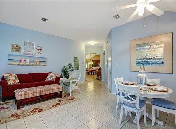 3rd image of 9008 Weller Ln