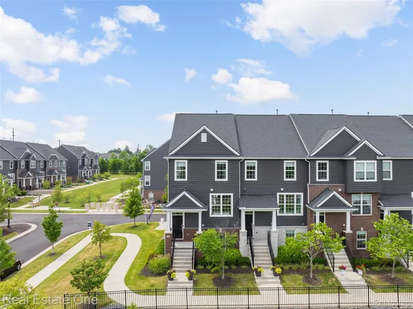 186 S Mill St, Plymouth, MI 48170