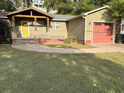 1001 Fuller St Photo 1