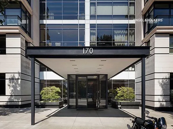 170 East End Avenue image 24 of 26