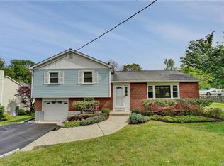 20 Lynwood Rd, Cortlandt Manor, NY 10567
