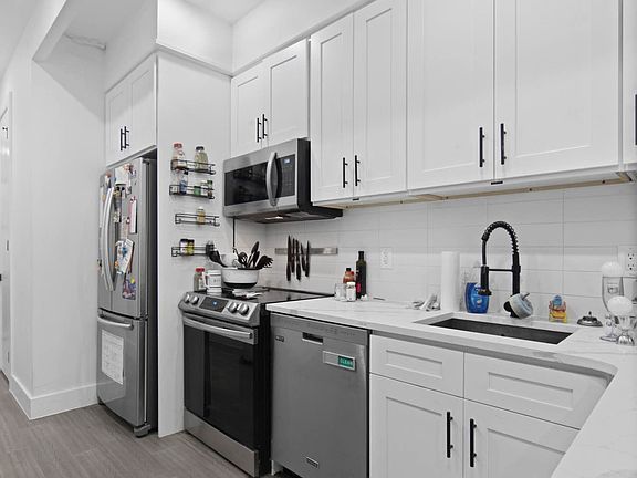 3rd image of 401 Himrod St #1R
