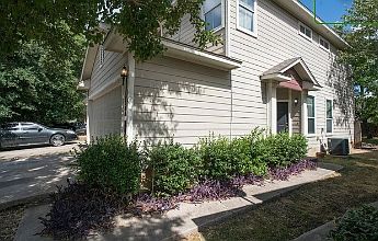 2nd image of 2418 Allred Dr APT A