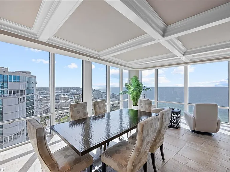 3991 Gulf Shore Blvd N #Penthouse 101 — Photo 20
