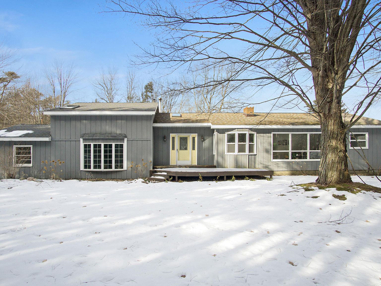 7052 Sternberg Rd, Fruitport, MI 49415 Zillow