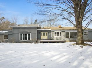 7052 Sternberg Rd, Fruitport, MI 49415