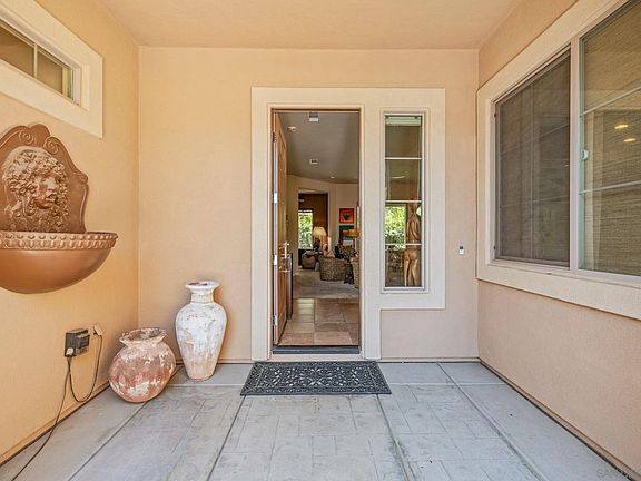 3rd image of 81779 Avenida Sombra