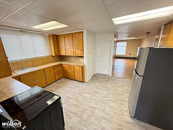 4th image of 209 S 10th Ave #1