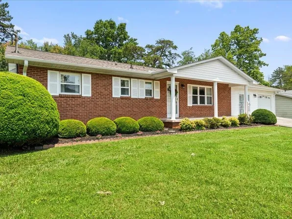 4309 Lonor Dr, Knoxville, TN 37918