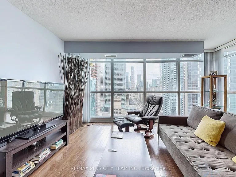 18 Yonge St #2904 — Photo 4