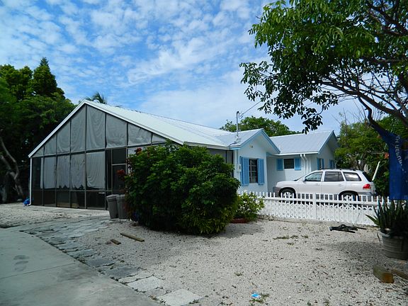 2nd image of 137 Plantation Shores Dr
