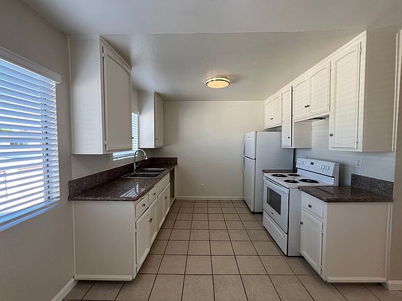 2nd image of 2320 Grove Ave #11480216
