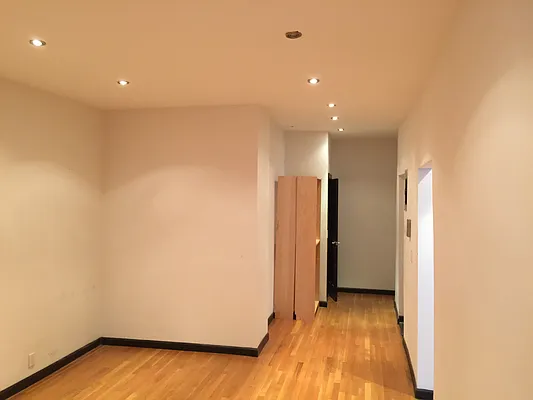 Rented by Wolf Brokerage LLC | media 11