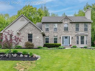 8179 Lilac Trl, Howell, MI 48843