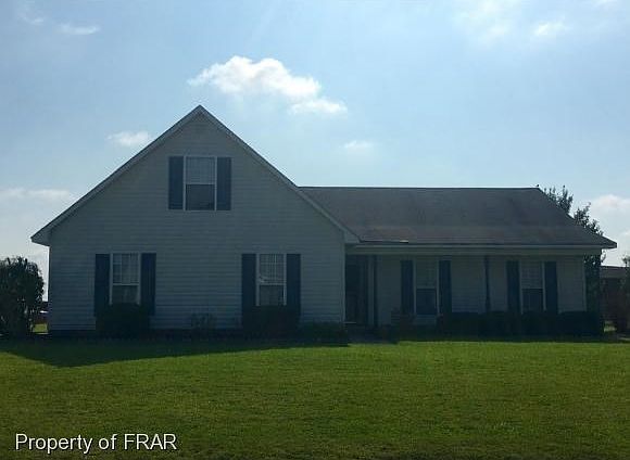 Front view of property